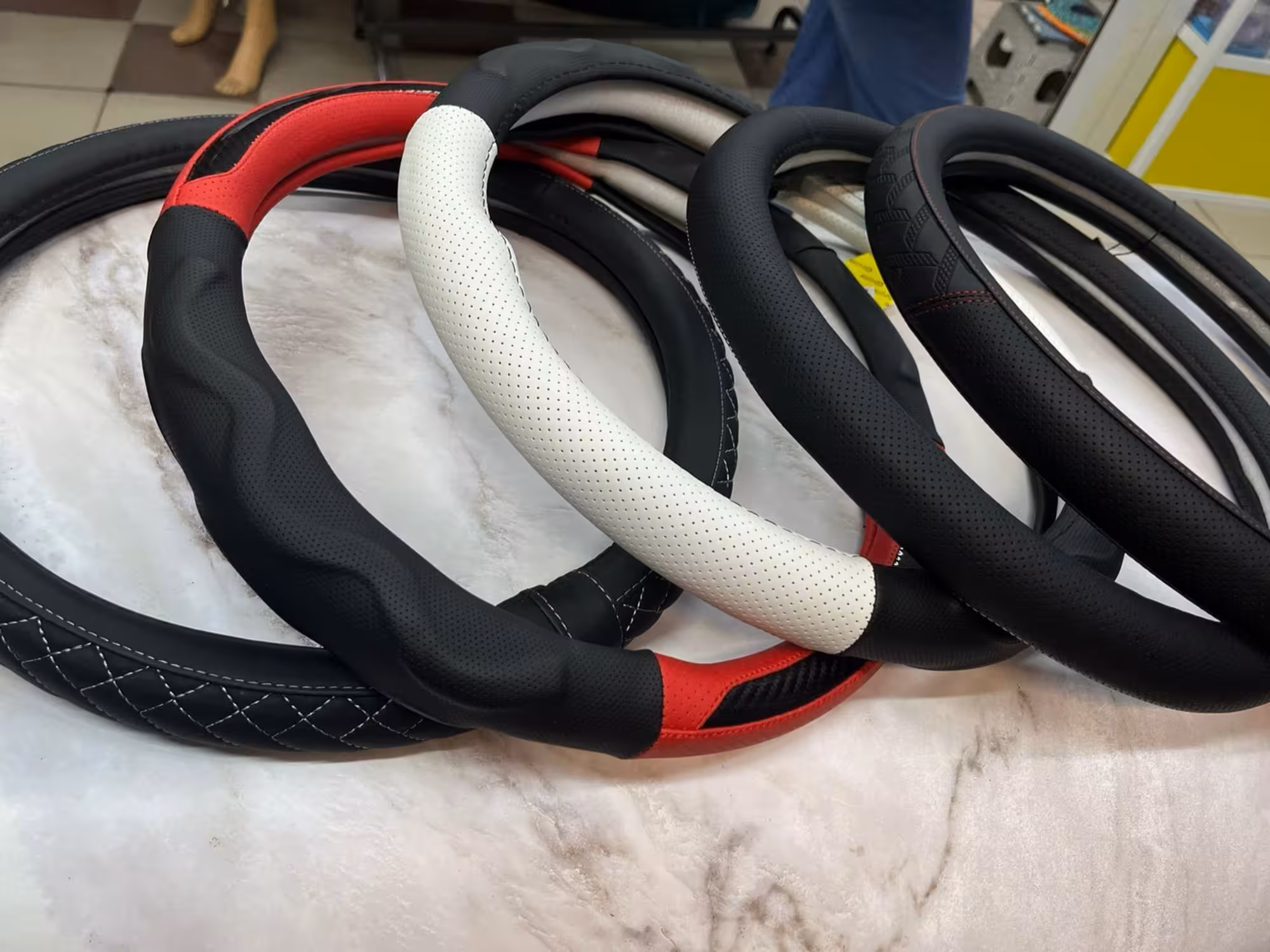 Большой выбор чехлоч на руль (1 / 8)