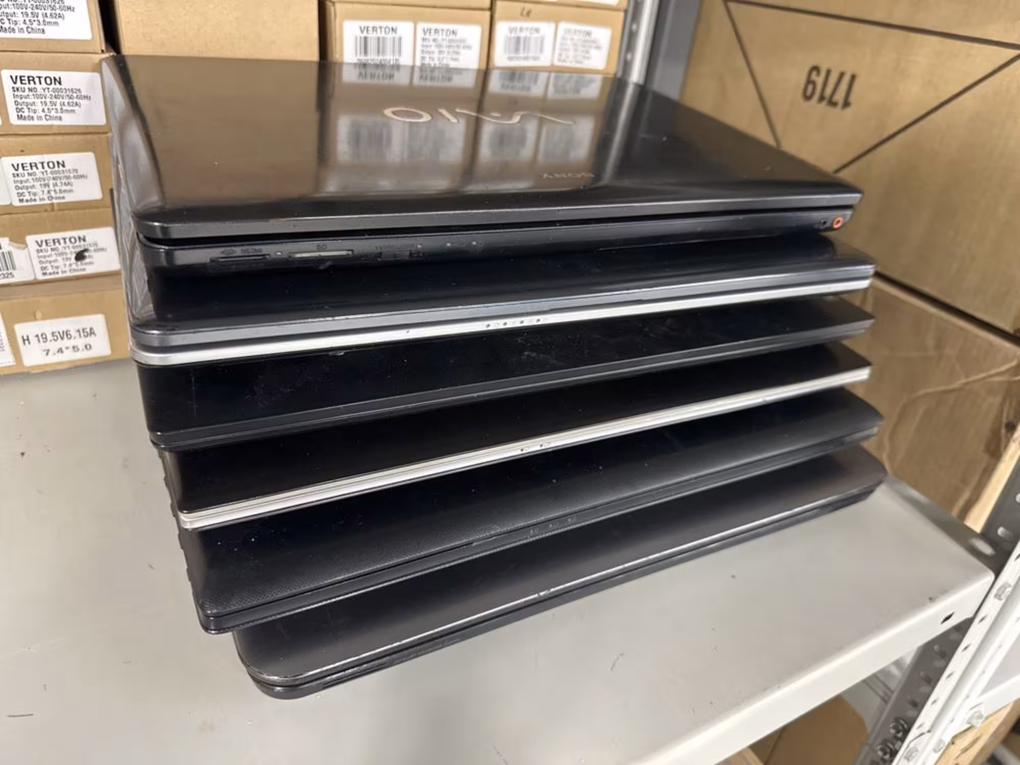 Моноблок ноутбук компьютер (2 / 2)