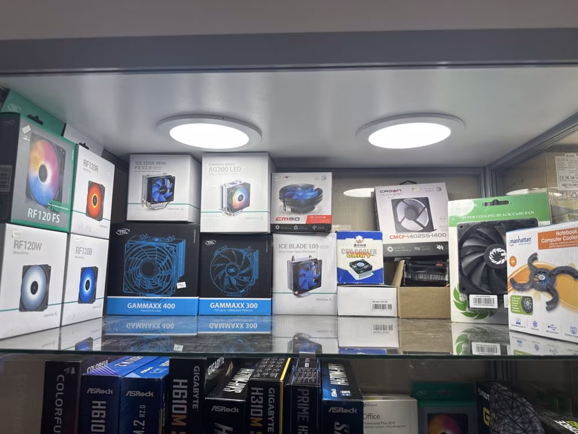 Кулер для процессора и корпуса (1 / 1)