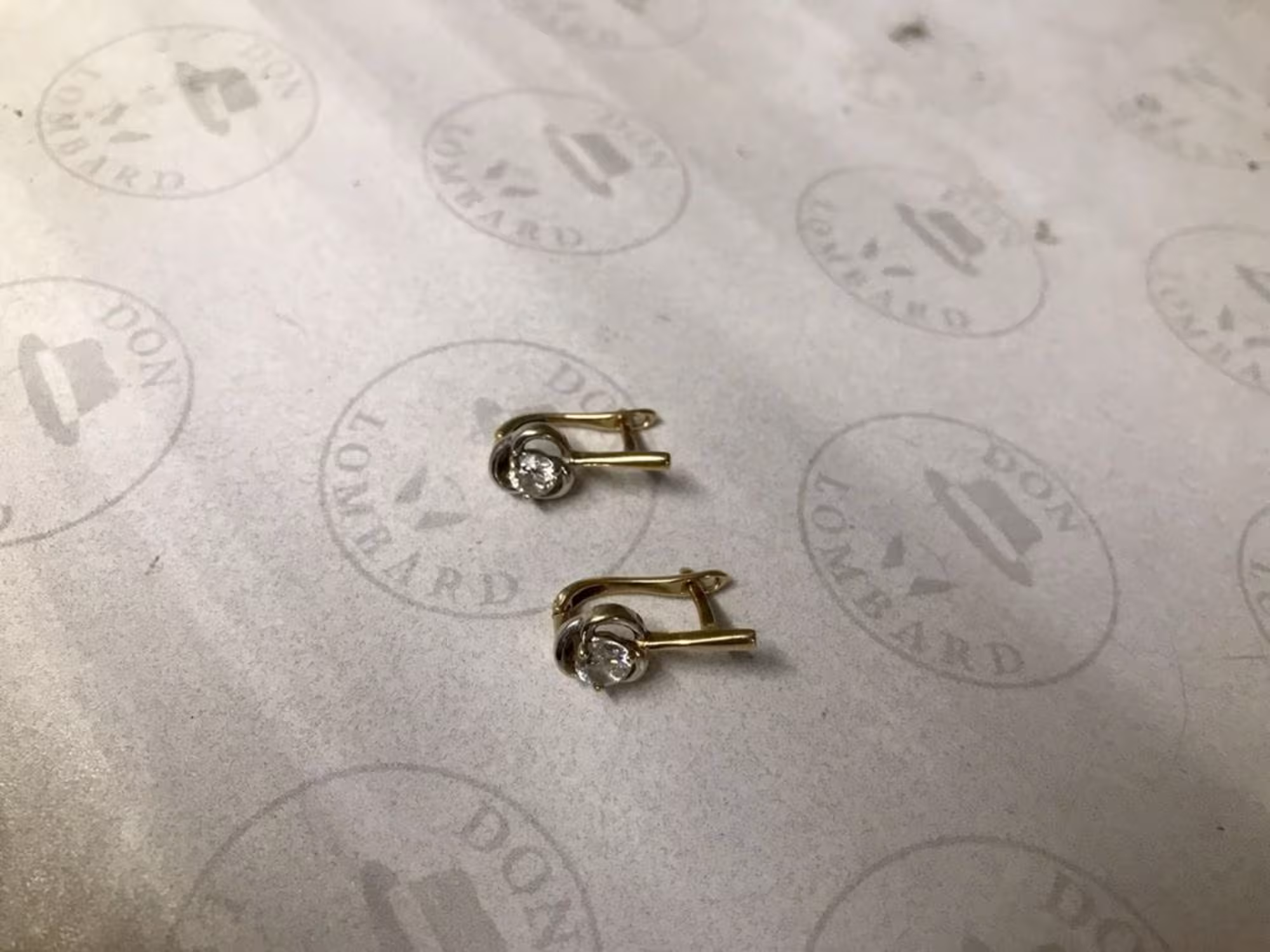 Женские золотые серьги 585 (2 / 3)