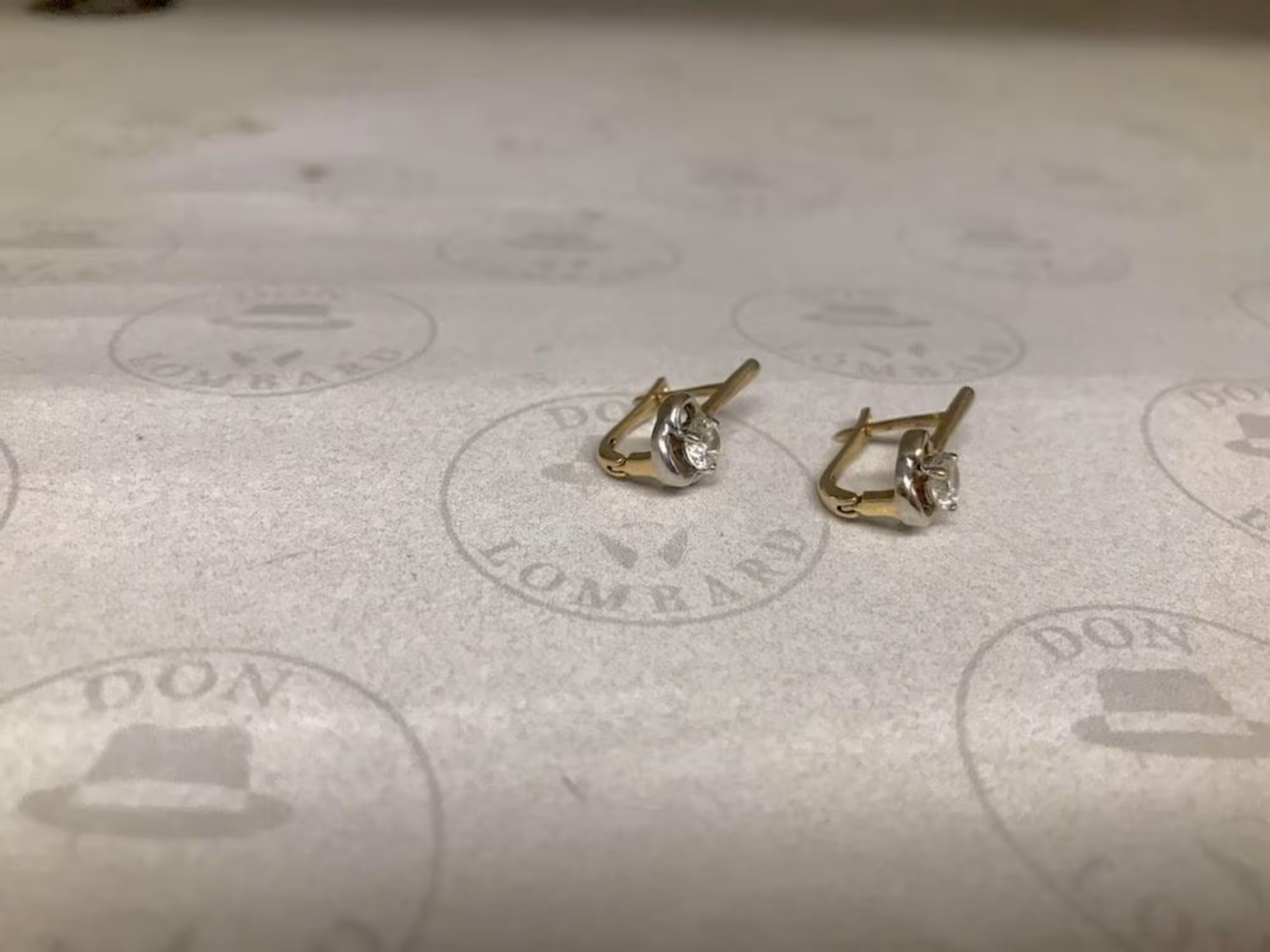 Женские золотые серьги 585 (3 / 3)