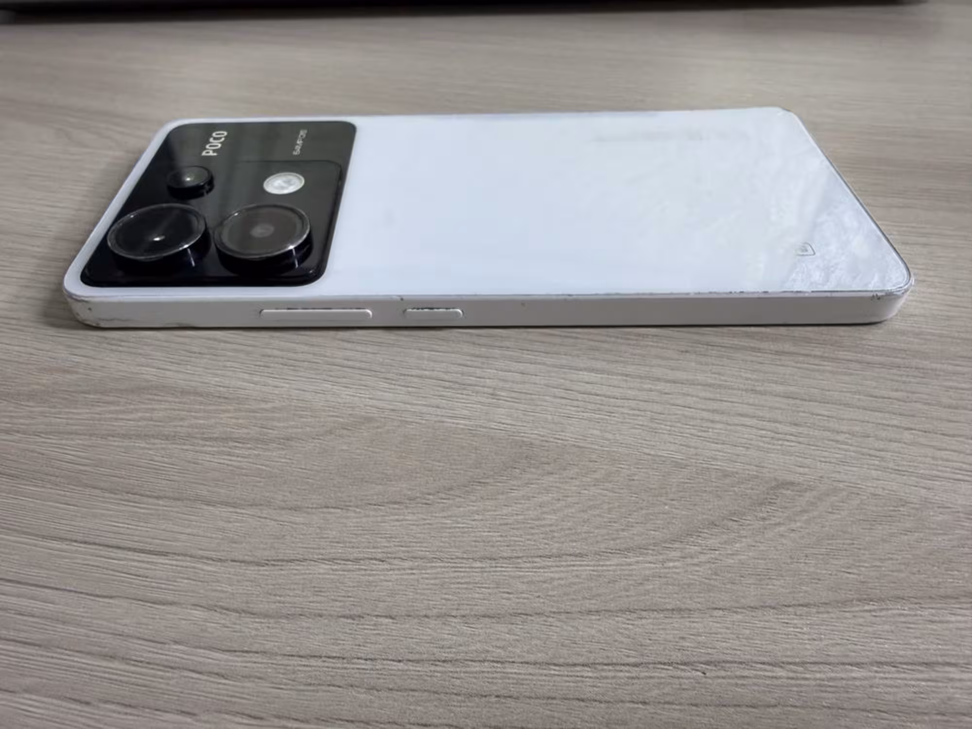 Poco X6 5G 12/256gb (4 / 4)