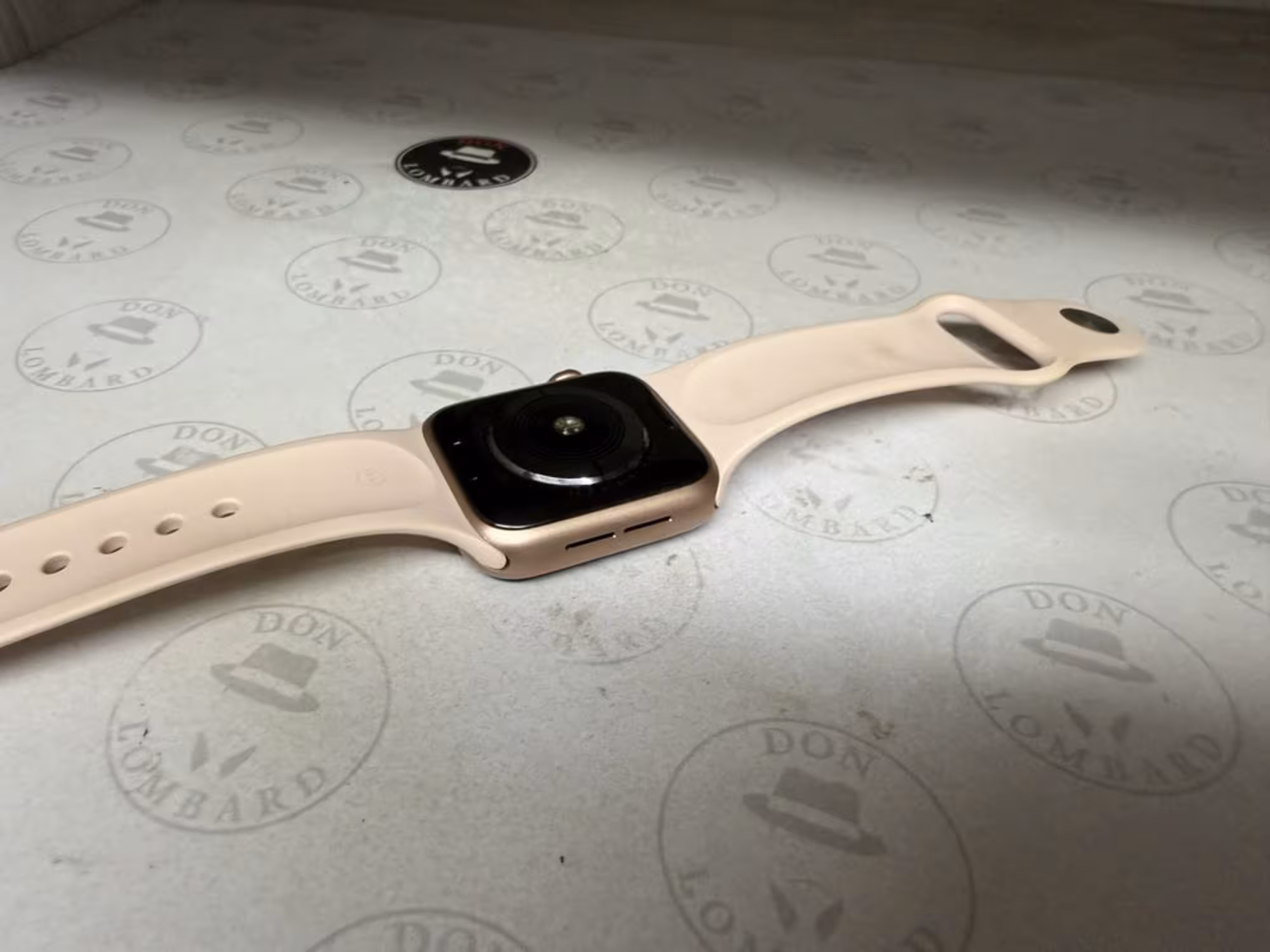Apple Watch 5 40 Рассрочка 0-0-12 (2 / 4)