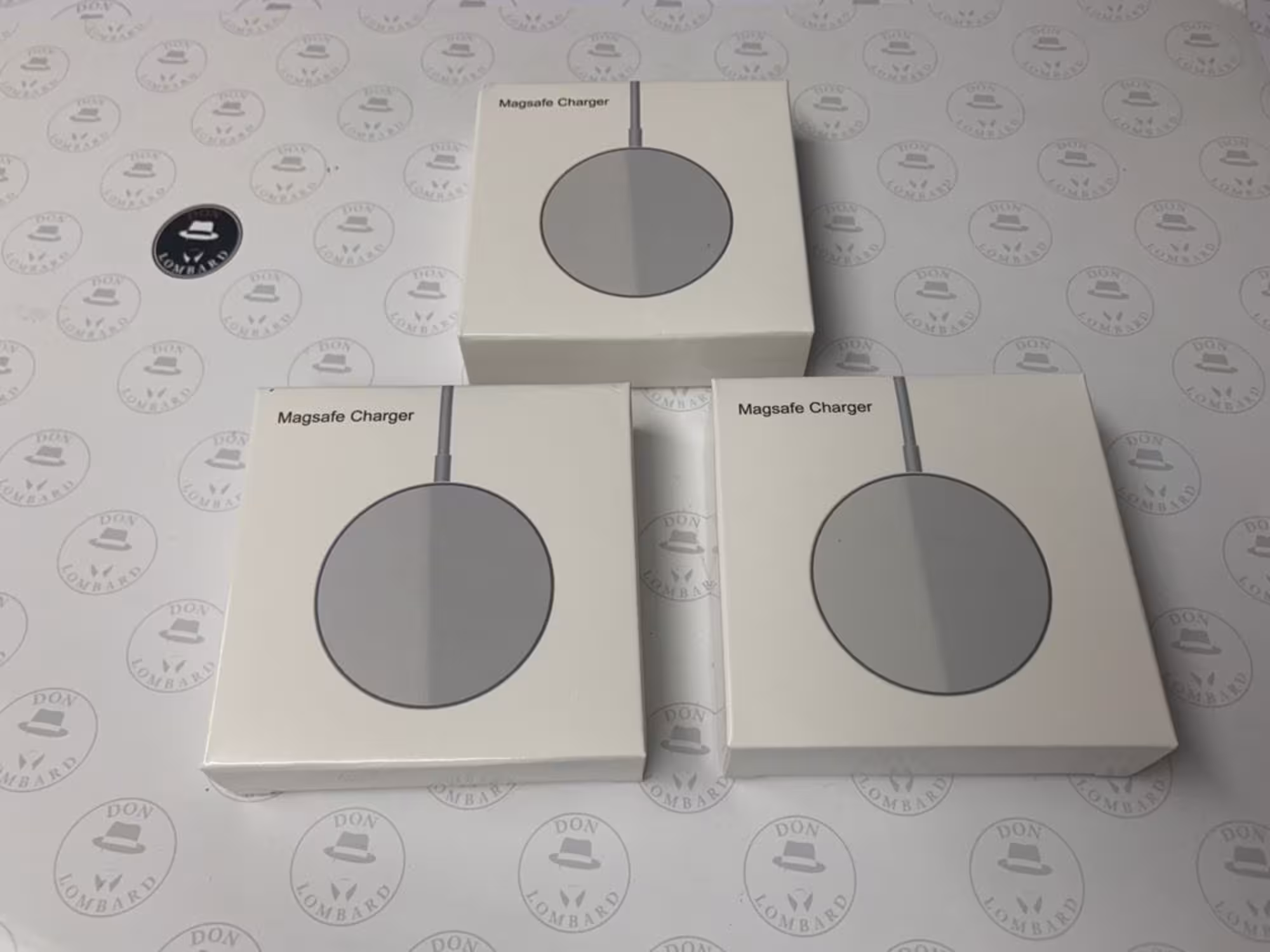 MagSafe зарядное устройство (1 / 2)