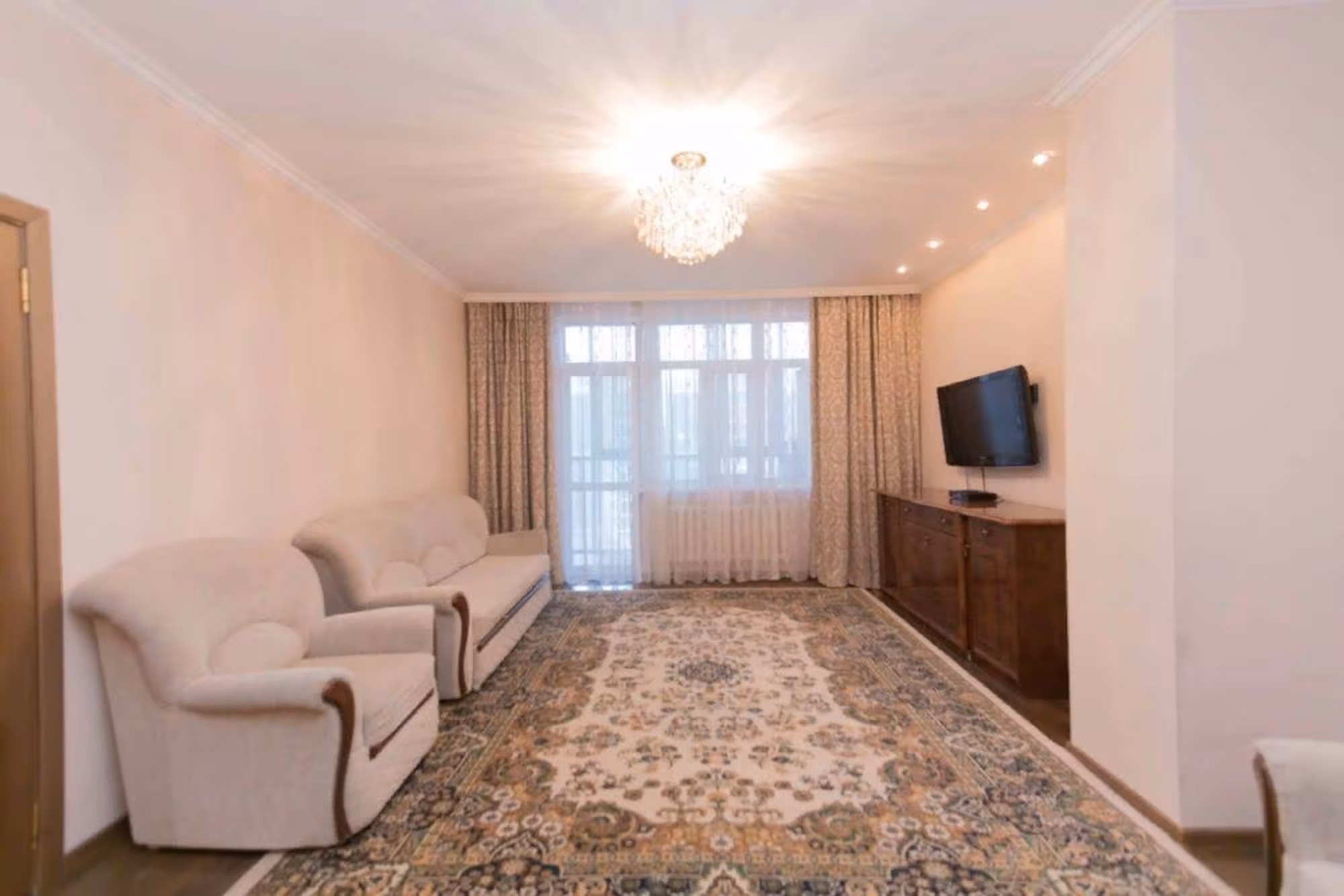 2х ком в ЖК Дипломат ул Сарайшык 34 (8 / 22)