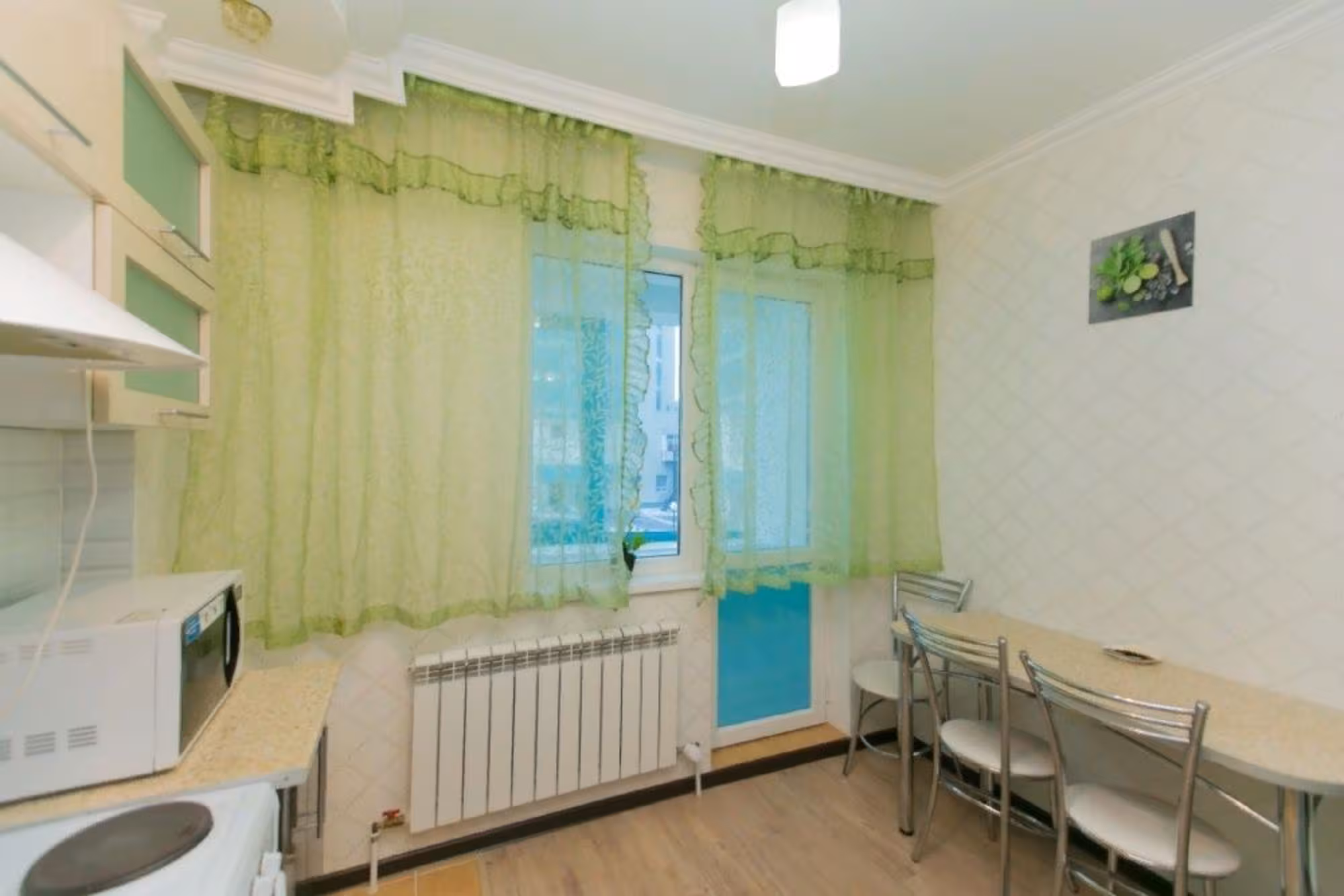 2-х комнатная по улице Сарайшык 5Е (7 / 15)