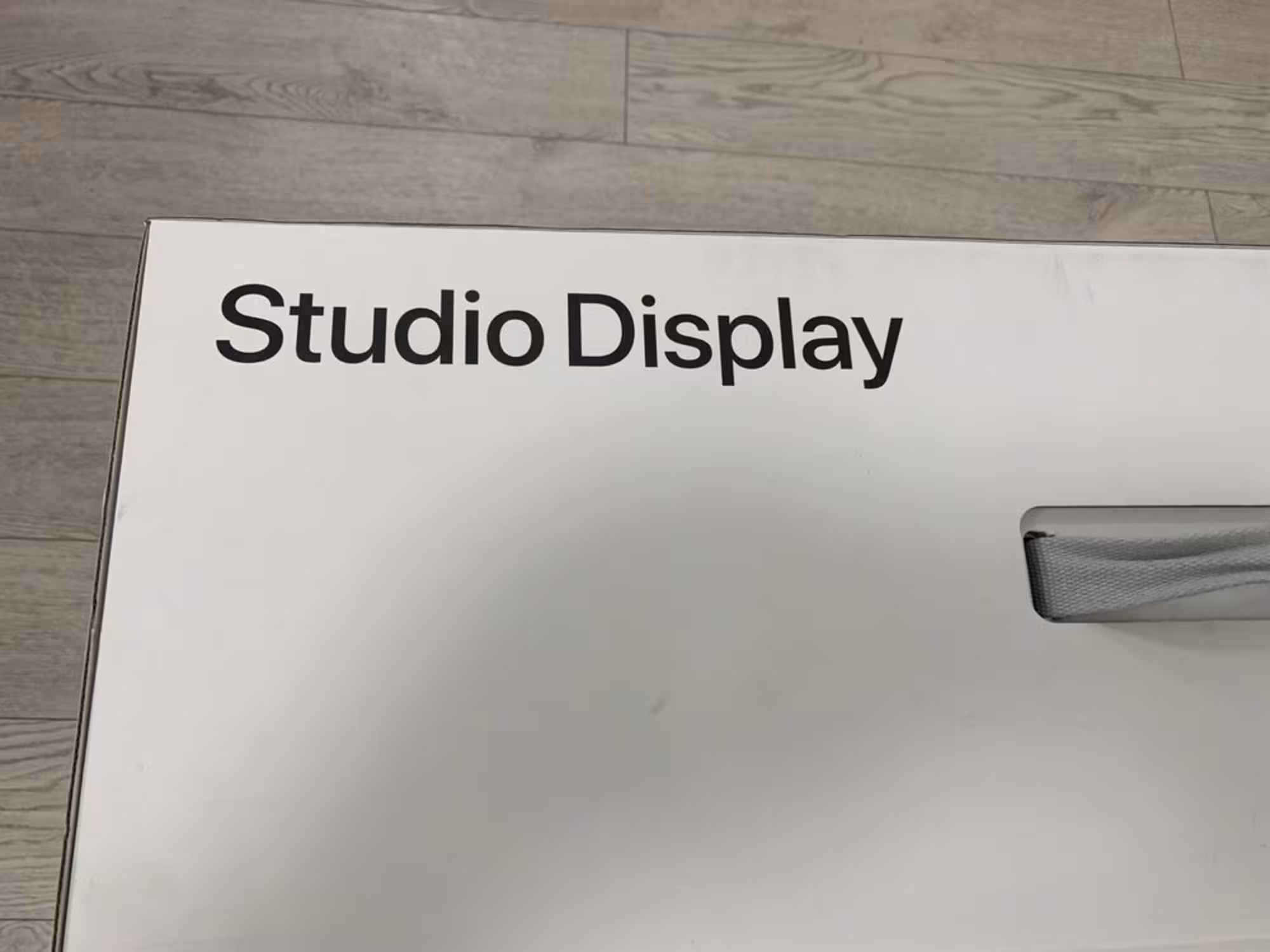 Монитор Apple StudioDisplay 2.0 Early 2026 с Nano (5 / 5)
