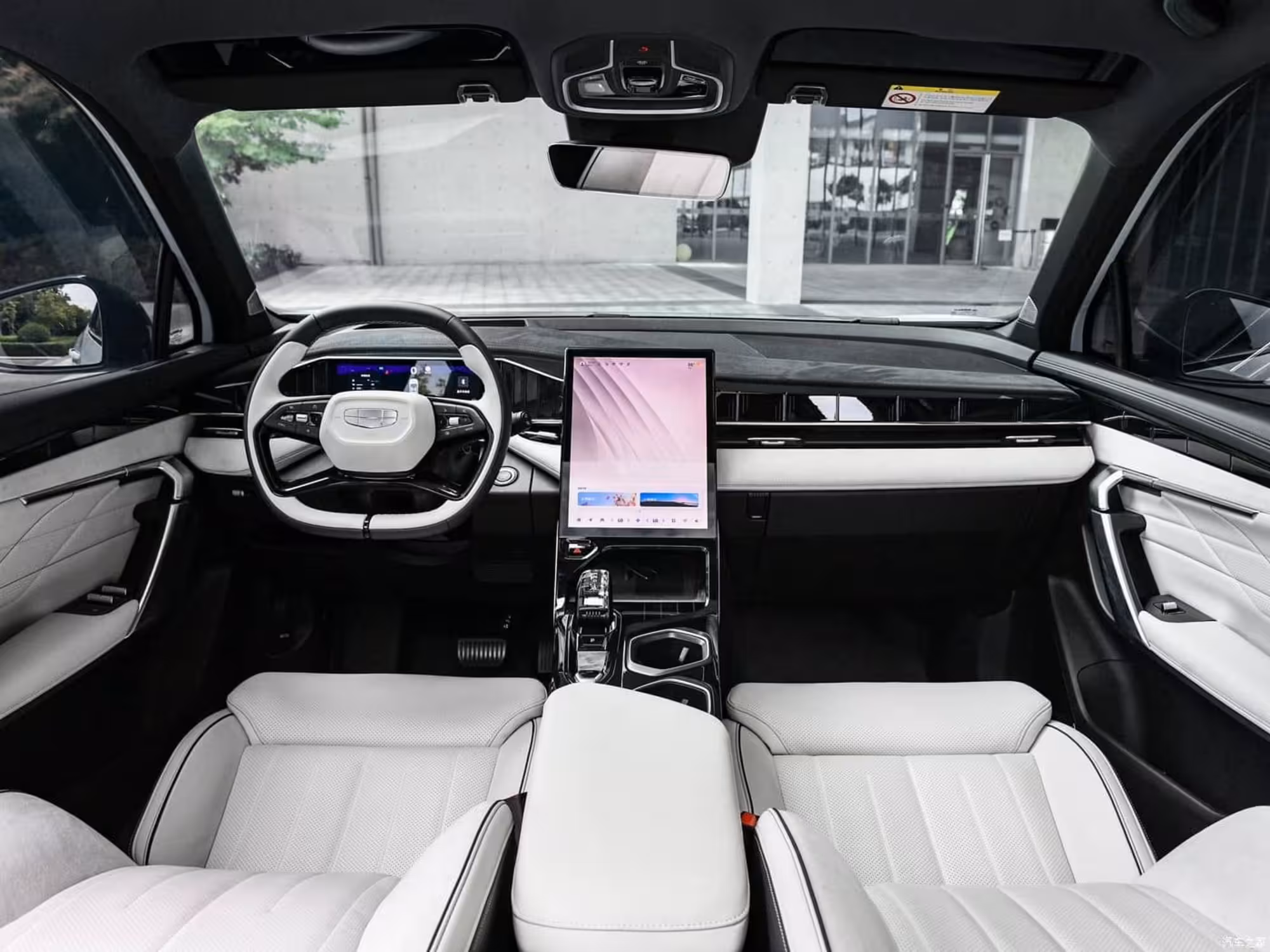 Geely Atlas 2025. Кредит без первоначального взноса. Гарантия 5 лет (5 / 7)
