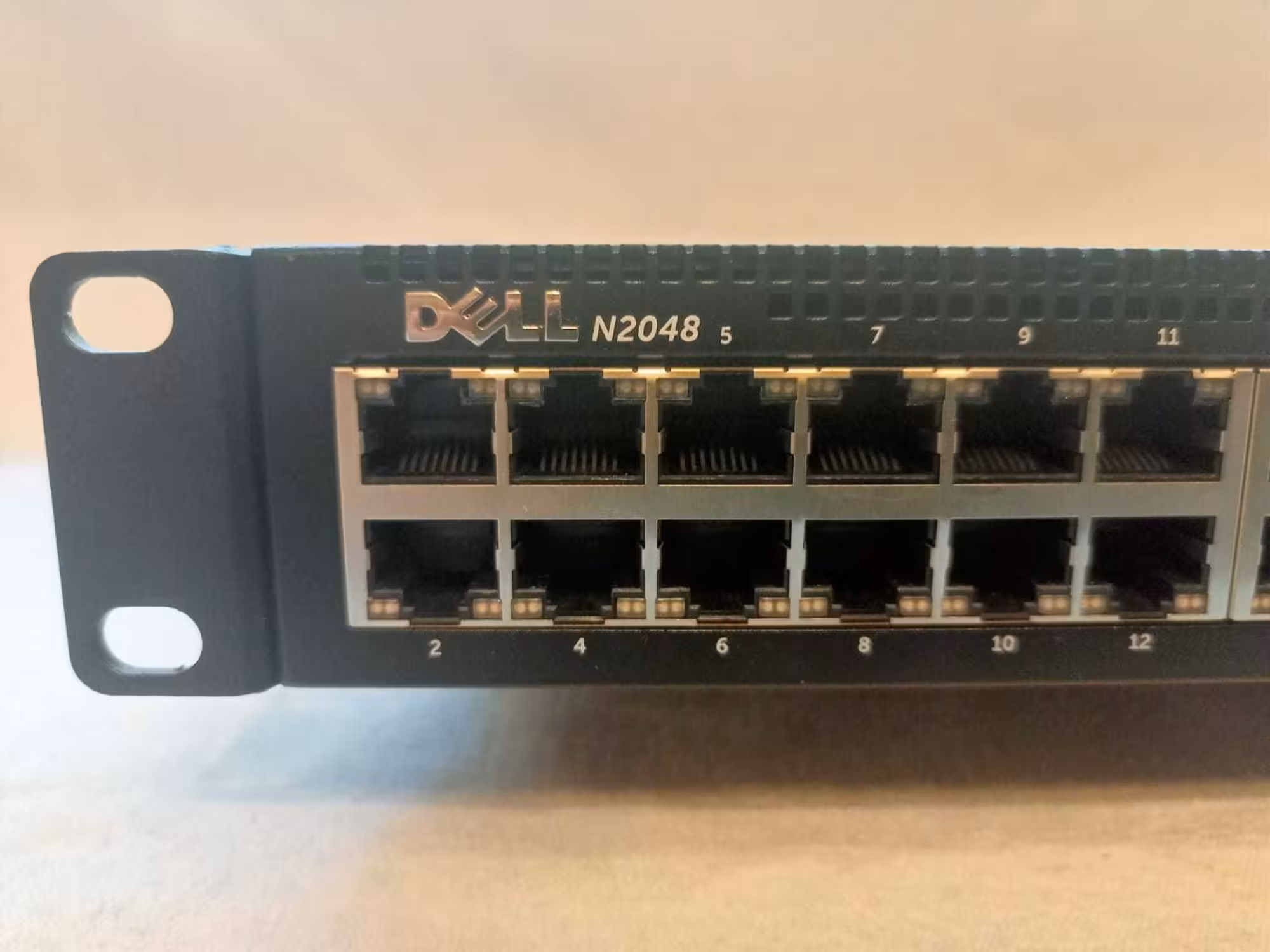 Коммутатор Dell N2048, 48 х GE, 2 x 10GE (SFP+), Layer 2+ (3 / 6)