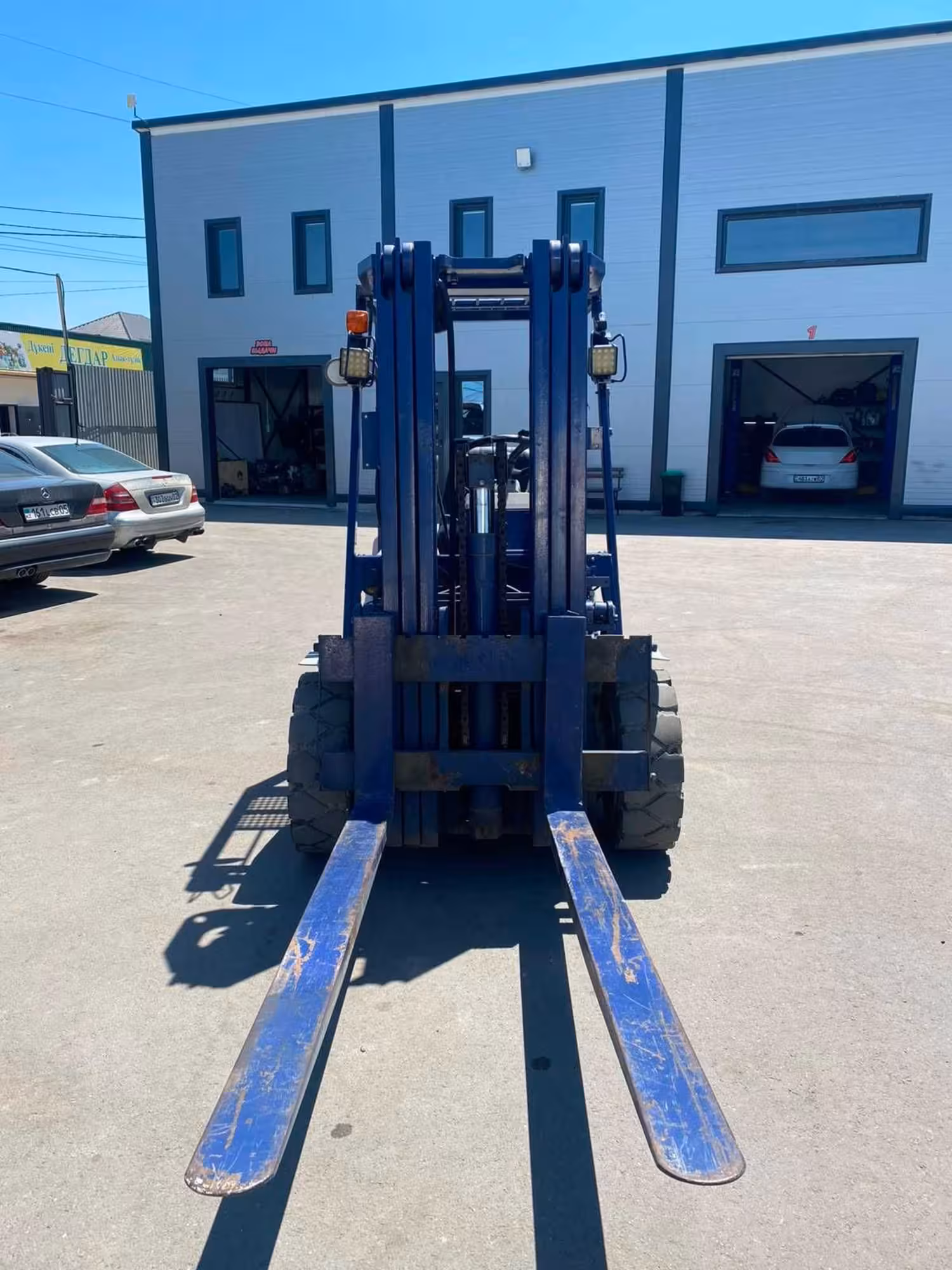 Вилочный погрузчик Komatsu 3 T (3 / 8)