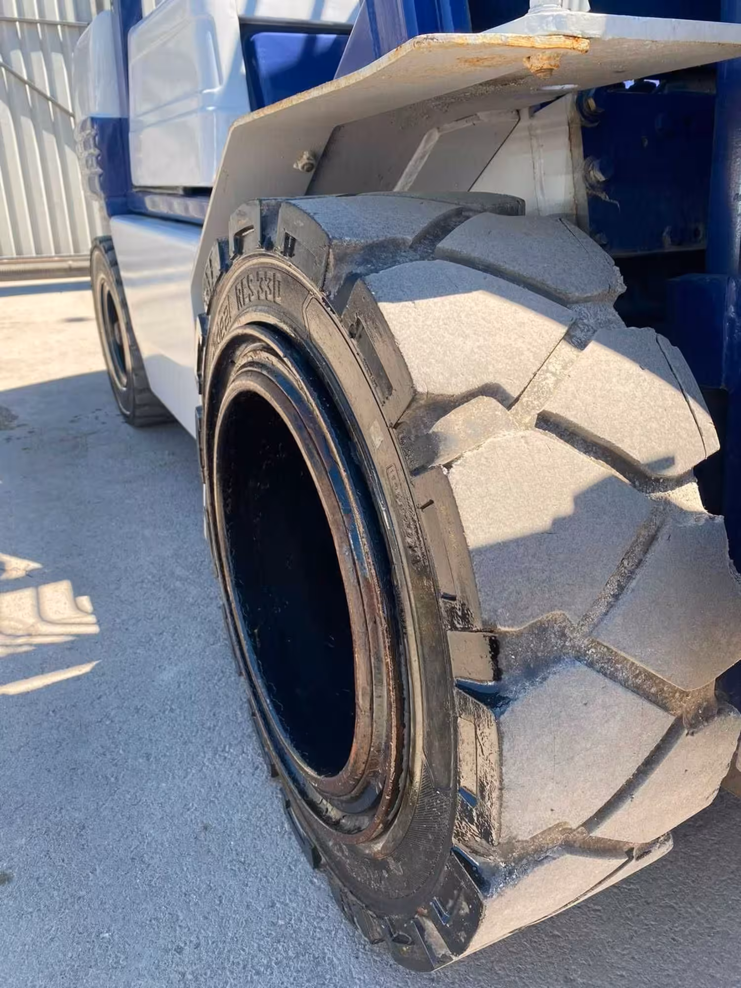 Вилочный погрузчик Komatsu 3 T (6 / 8)