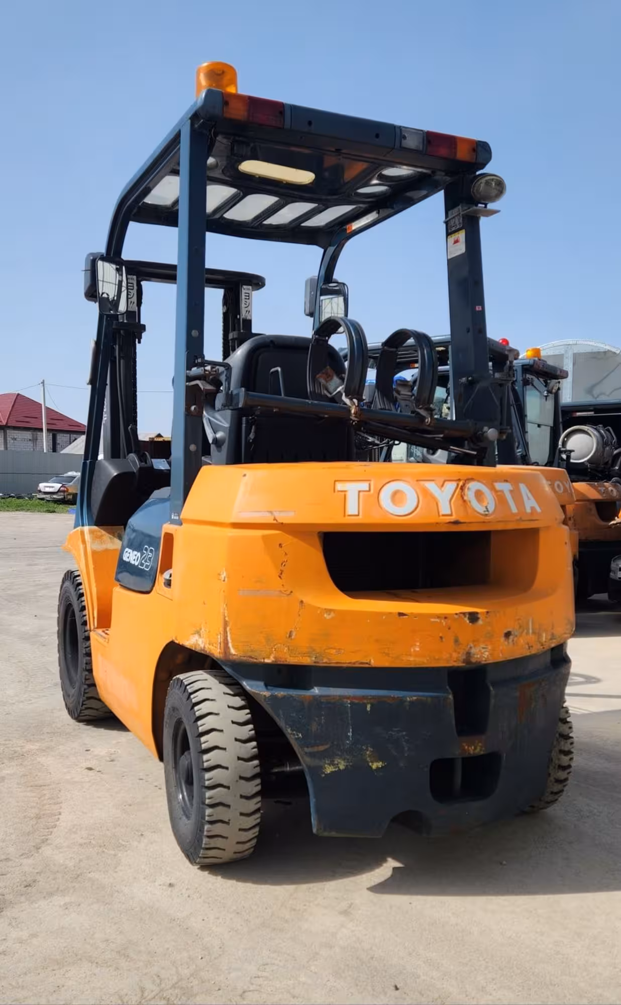 Вилочный погрузчик Toyota 7FG23 (4 / 6)