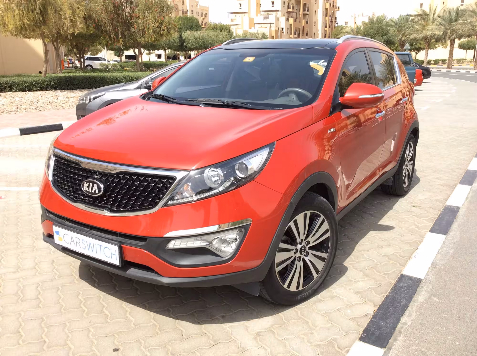 Задний бампер правый KIA SPORAGE 2011- (2 / 2)