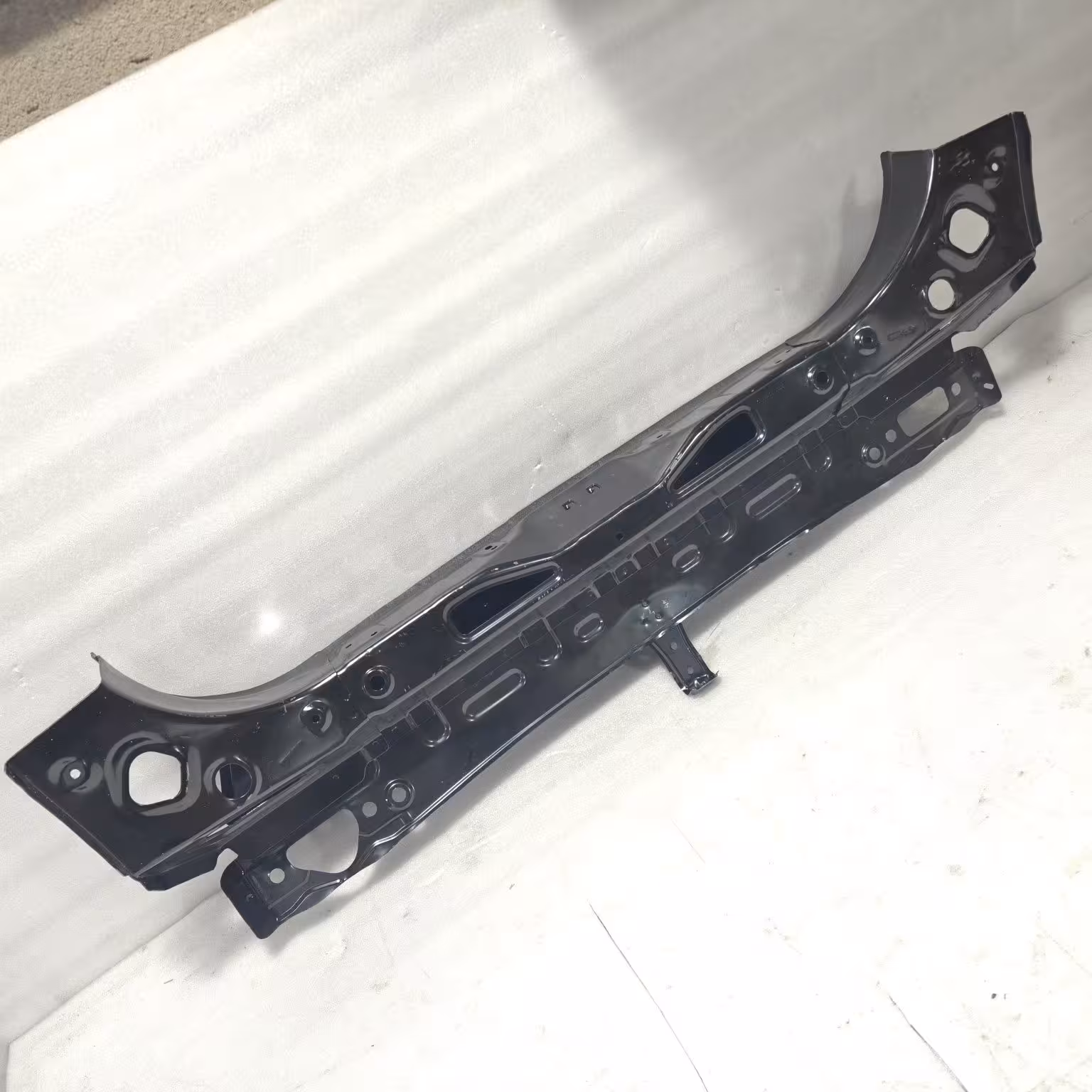 Панель задка Chery Tiggo 4 (1 / 7)