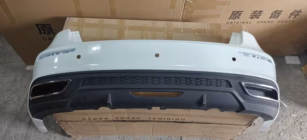 Задний бампер OMODA S5 (1 / 5)