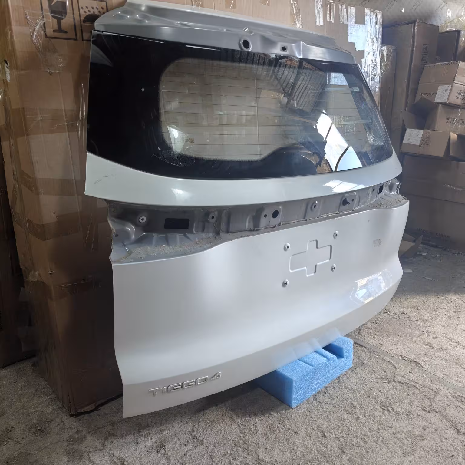 Багажная дверь Chery TIGGO 4 (2 / 6)