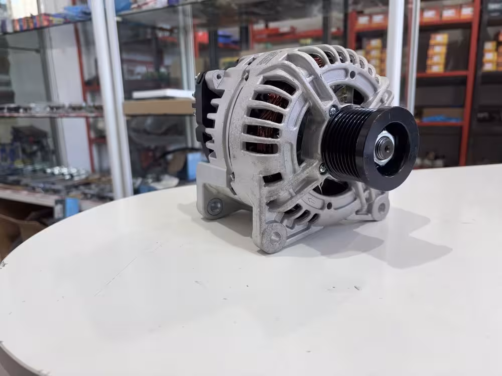 Генератор Газ 33106, Паз, Faton Cummins 3,8 150 A (1 / 4)