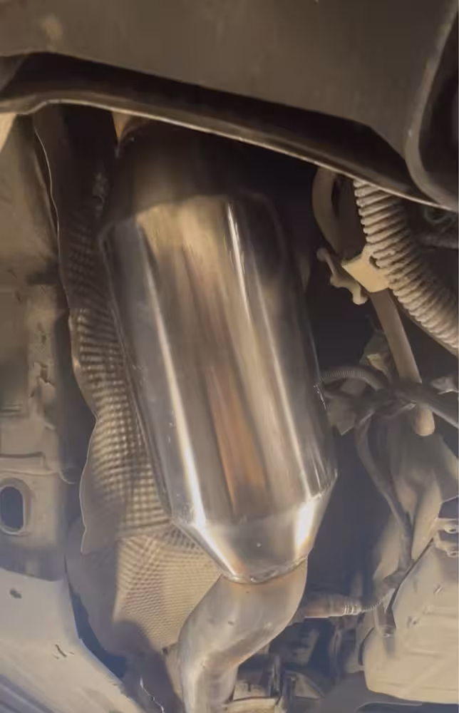 Катализатор металлический на Mercedes w211 (2 / 3)
