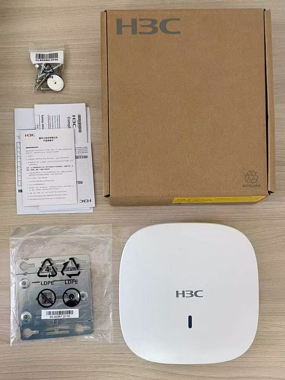 Wi-Fi точка доступа H3C EWP-WA6320-FIT (3 / 3)