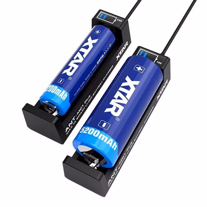 Универсальное зарядное устройство XTAR ANT MC1 Plus USB (1 / 6)