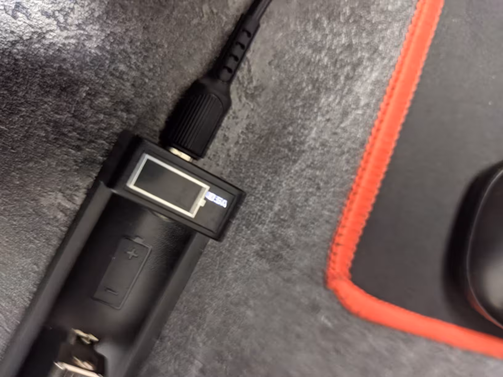 Универсальное зарядное устройство XTAR ANT MC1 Plus USB (5 / 6)