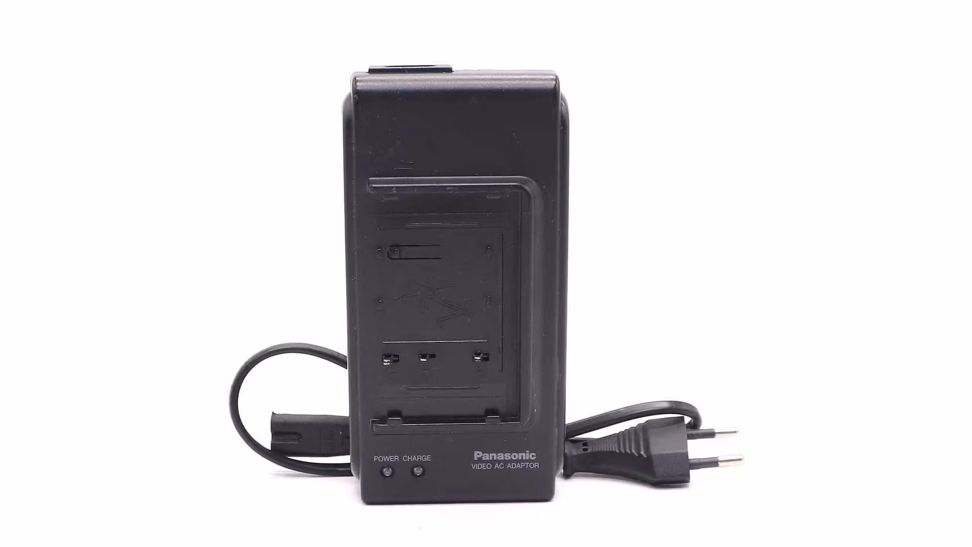 Зарядное устройство Panasonic VSK0317 (1 / 3)