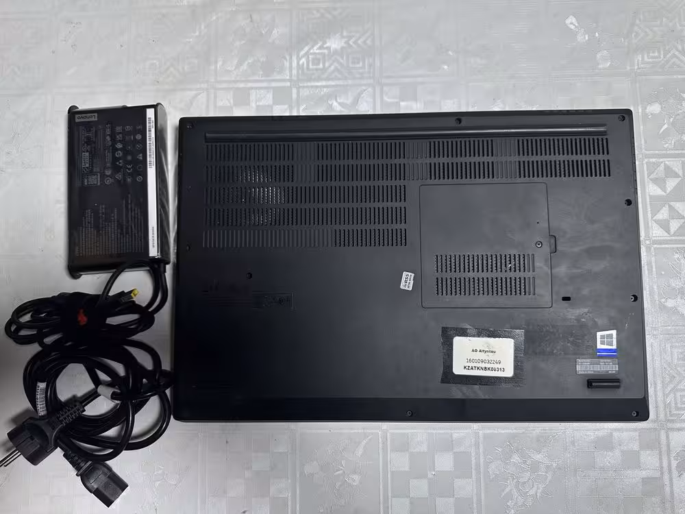 Ноутбук Xeon W-10855M/RAM 32Gb DDR4/SSD 1TB/Quadro RTX 5000 16Gb GDDR6 (6 / 8)