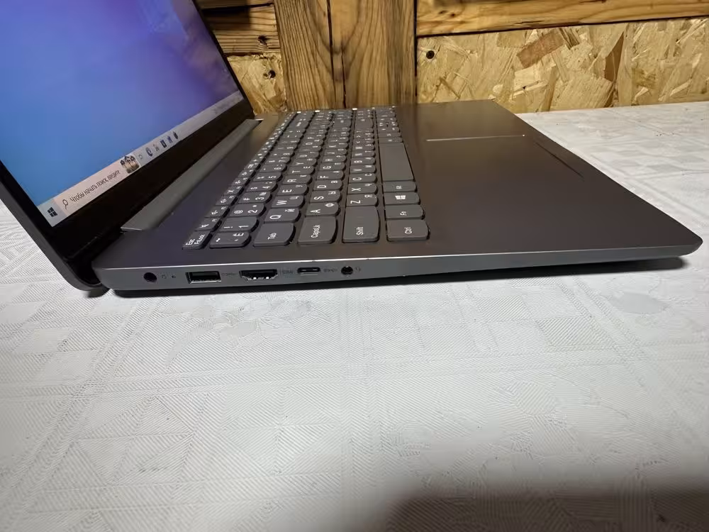 Ноутбук intel Core i3-1115G4/ОЗУ 8Gb/SSD 255Gb/intel UND Graphics (4 / 8)