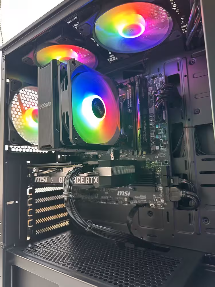 Игровой компьютер AMD Ryzen 5-5600/16Gb/SSD 512Gb/RTX 4060 8Gb GDDR6 (8 / 8)