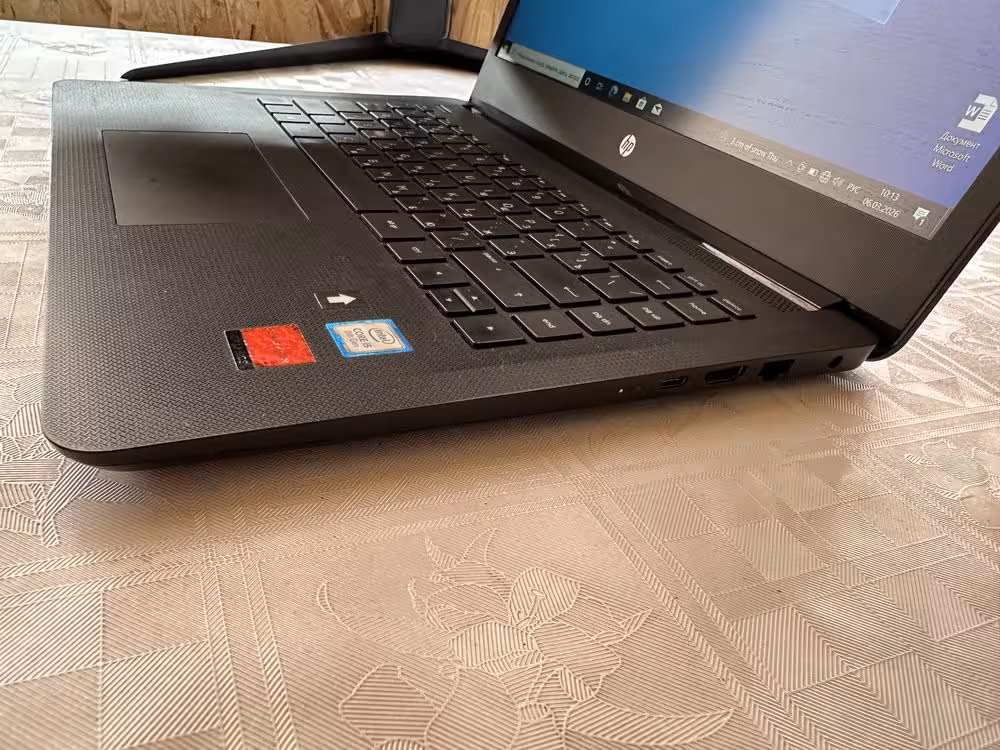 Ноутбук intel Core i5-8250U/ОЗУ 8Gb/SSD 256Gb/Video R7 M340 2Gb GDDR5 (4 / 7)