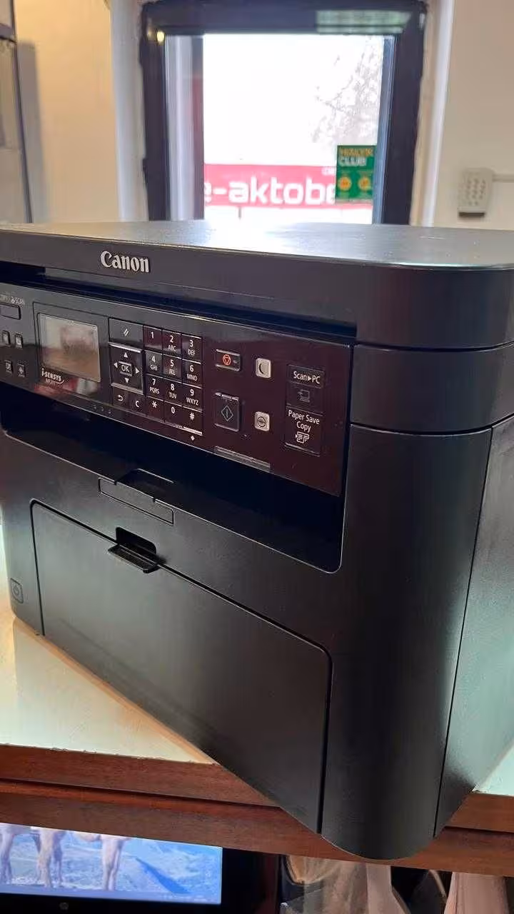 лазерный МФУ Canon MF211 (2 / 3)