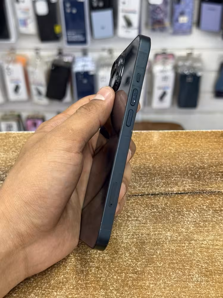 iPhone 13 256GB (Kaspi 0-0-12) (4 / 7)