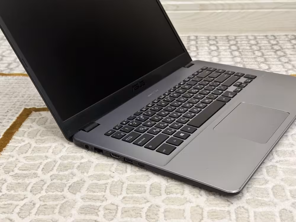 Ноутбук ASUS VivoBook 15 R3 / 8GB / SSD 256GB для работы и офиса! (4 / 6)