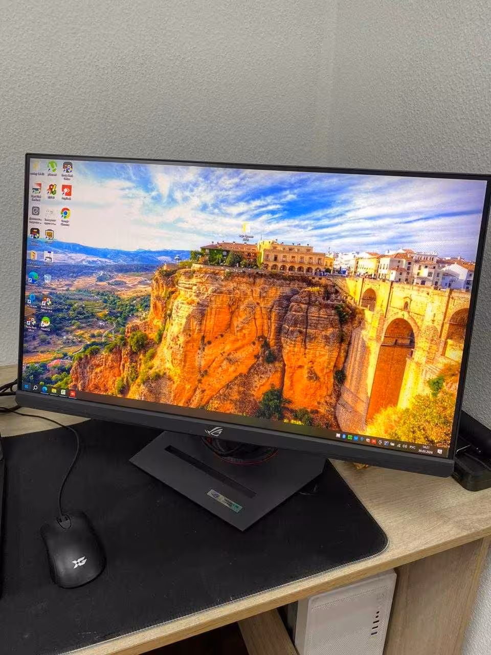 Монитор ASUS ROG Strix XG259QNS (380Hz) (3 / 4)
