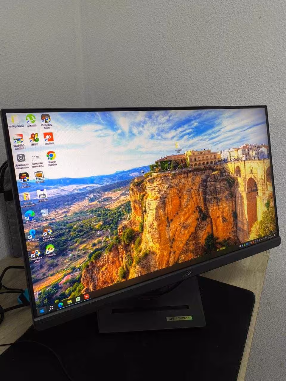 Монитор ASUS ROG Strix XG259QNS (380Hz) (4 / 4)