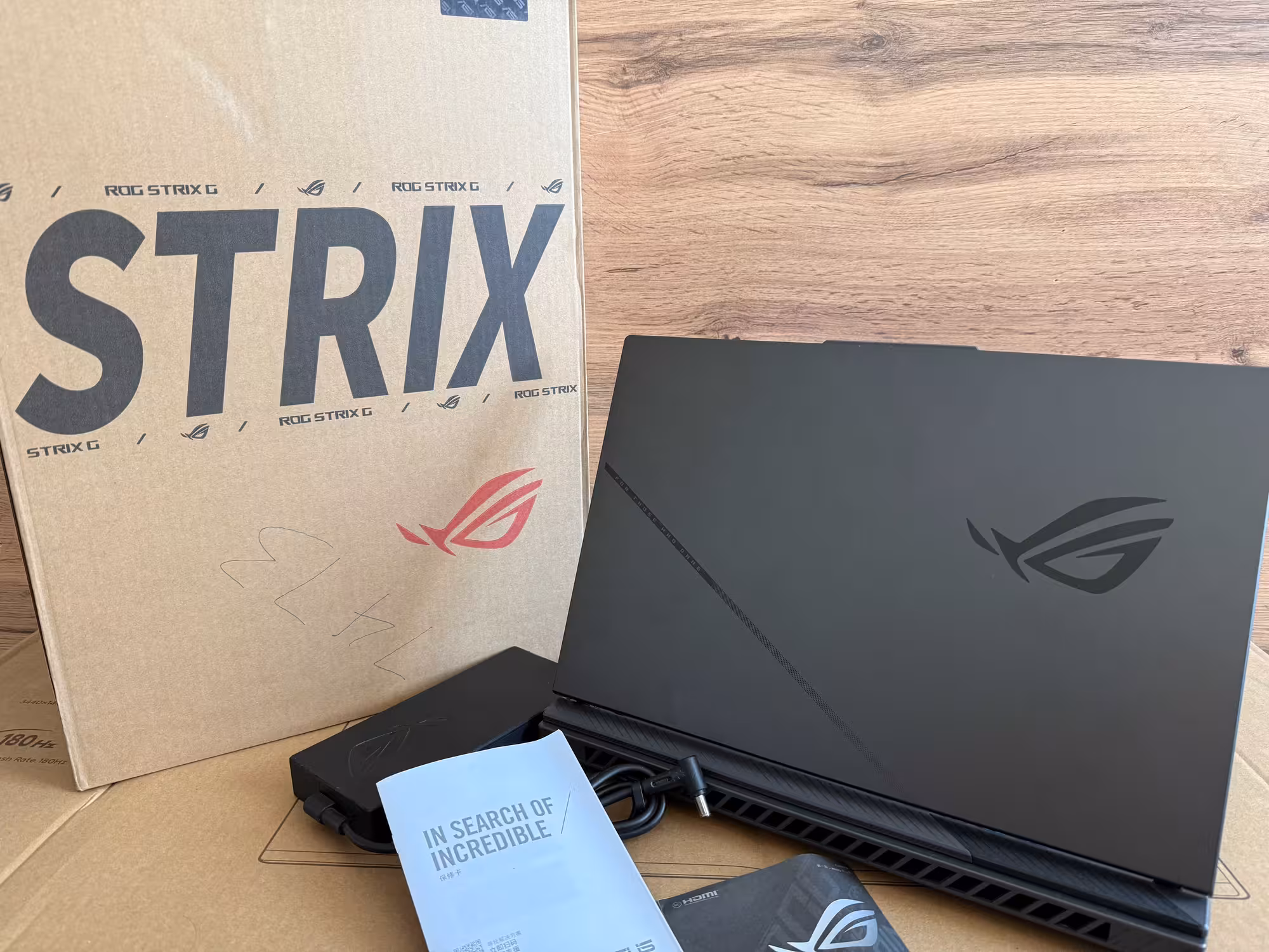Игровой ноутбук Asus ROG Strix G16 RTX 5060 Ryzen 9 8940HX 240Hz QHD (6 / 8)