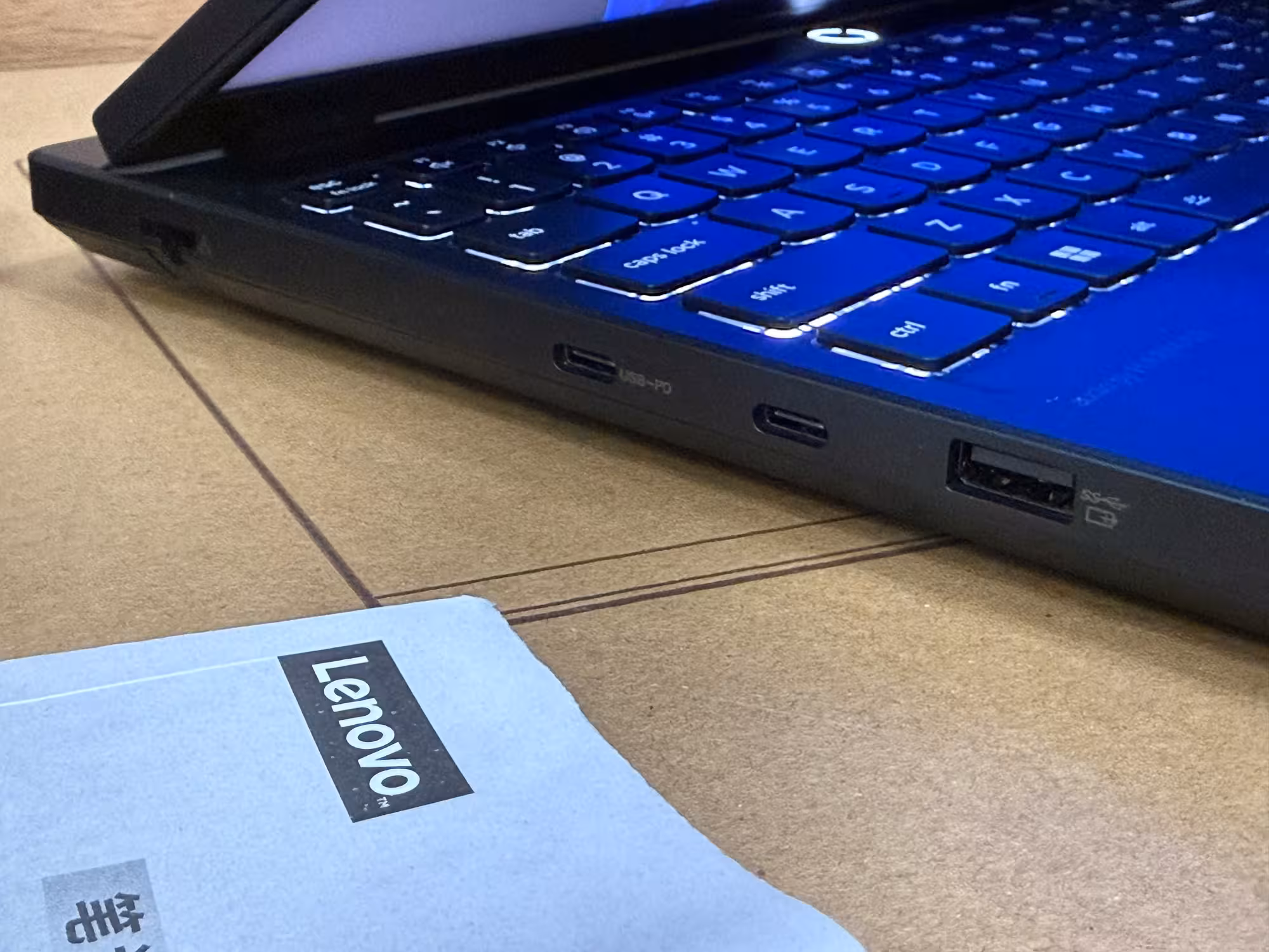 ТОП ЗА СВОИ ДЕНЬГИ Lenovo Legion 5Pro RTX 5070 i9 14900HX 240HZ QHD (4 / 8)