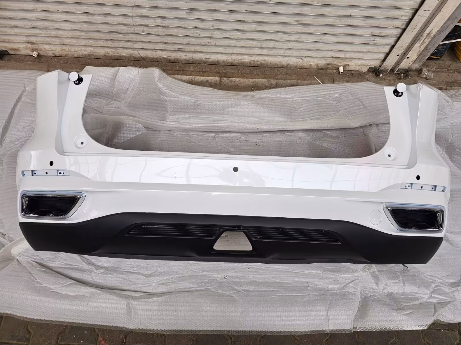 changan CS55plus задний бампер в сборе. цвет белый (6 / 7)