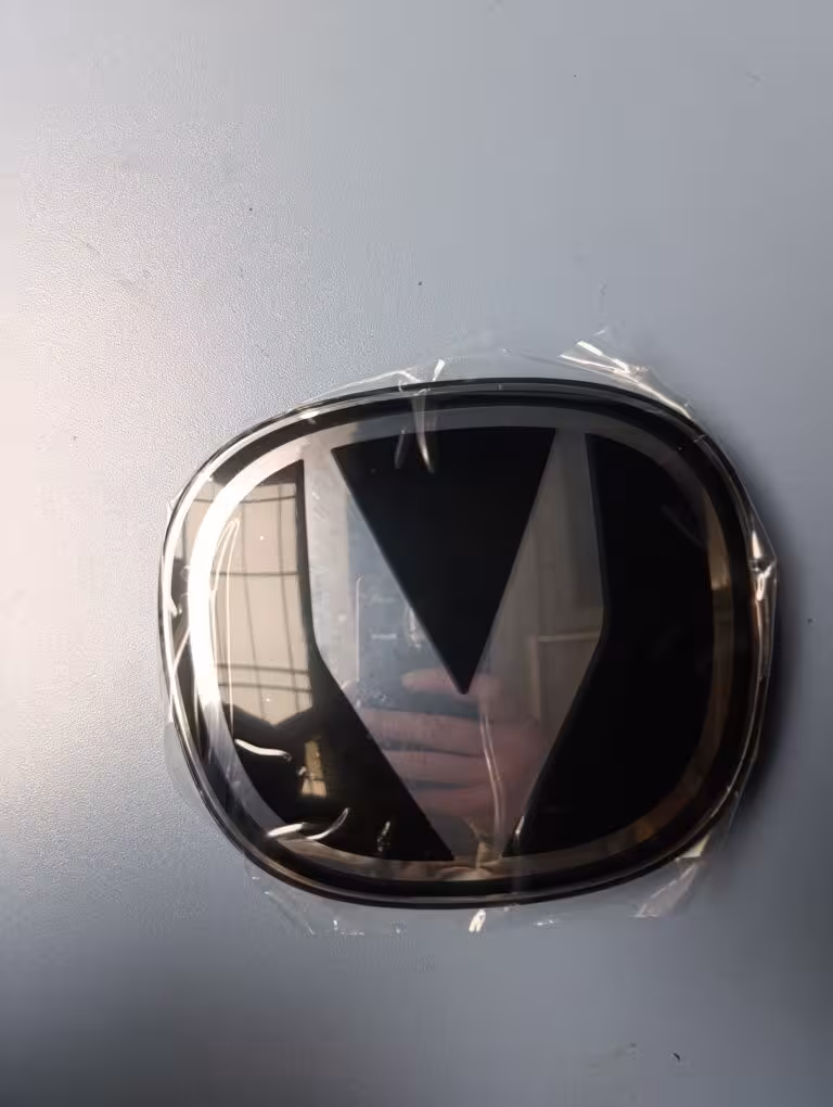 changan значёк оригинал (1 / 2)