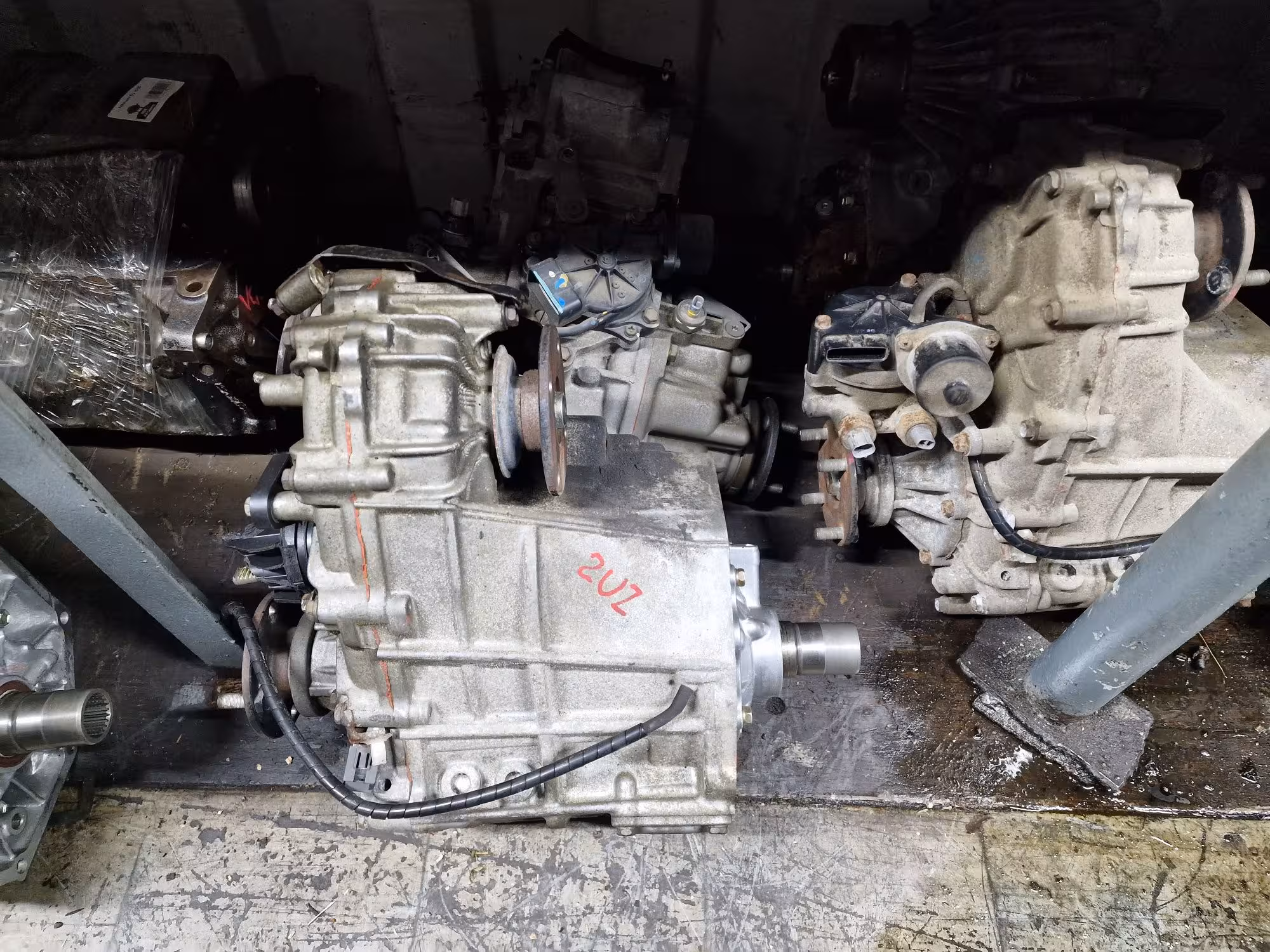 Раздатка 2UZ LandCruser LX470 GX470 (2 / 3)
