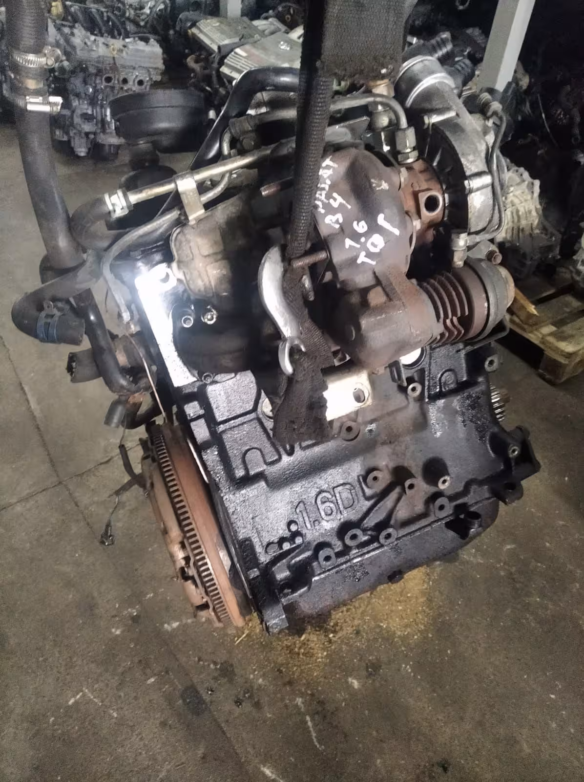 Двигатель RA VW Passat B4 1.6 t dizel (2 / 3)