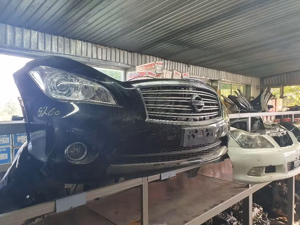 Носкат,морда б/у Nissan Fuga Infiniti M35 (1 / 3)