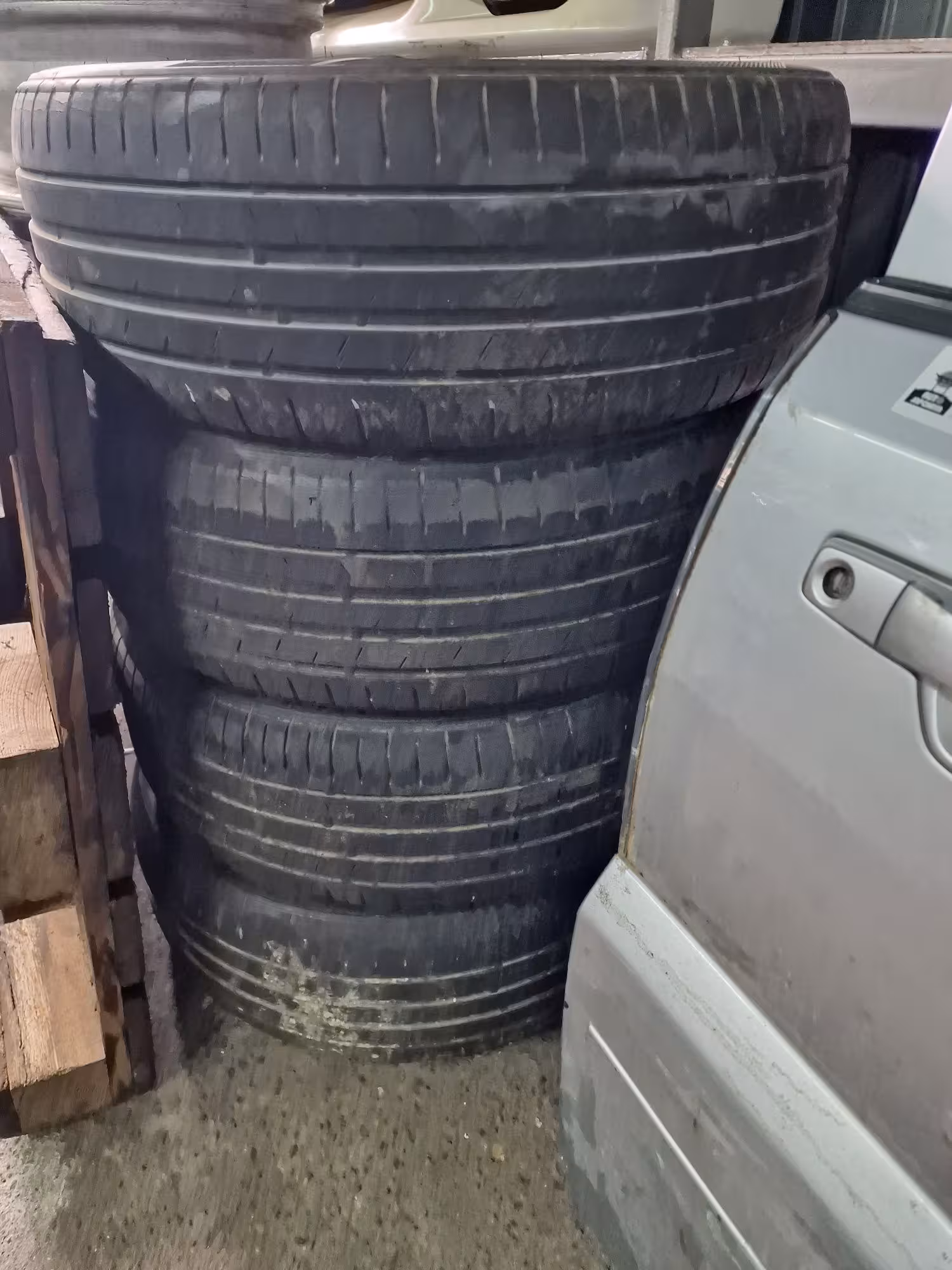 Диски R18 c резиной 215\45 R18 б/у Original 5-114 (2 / 2)