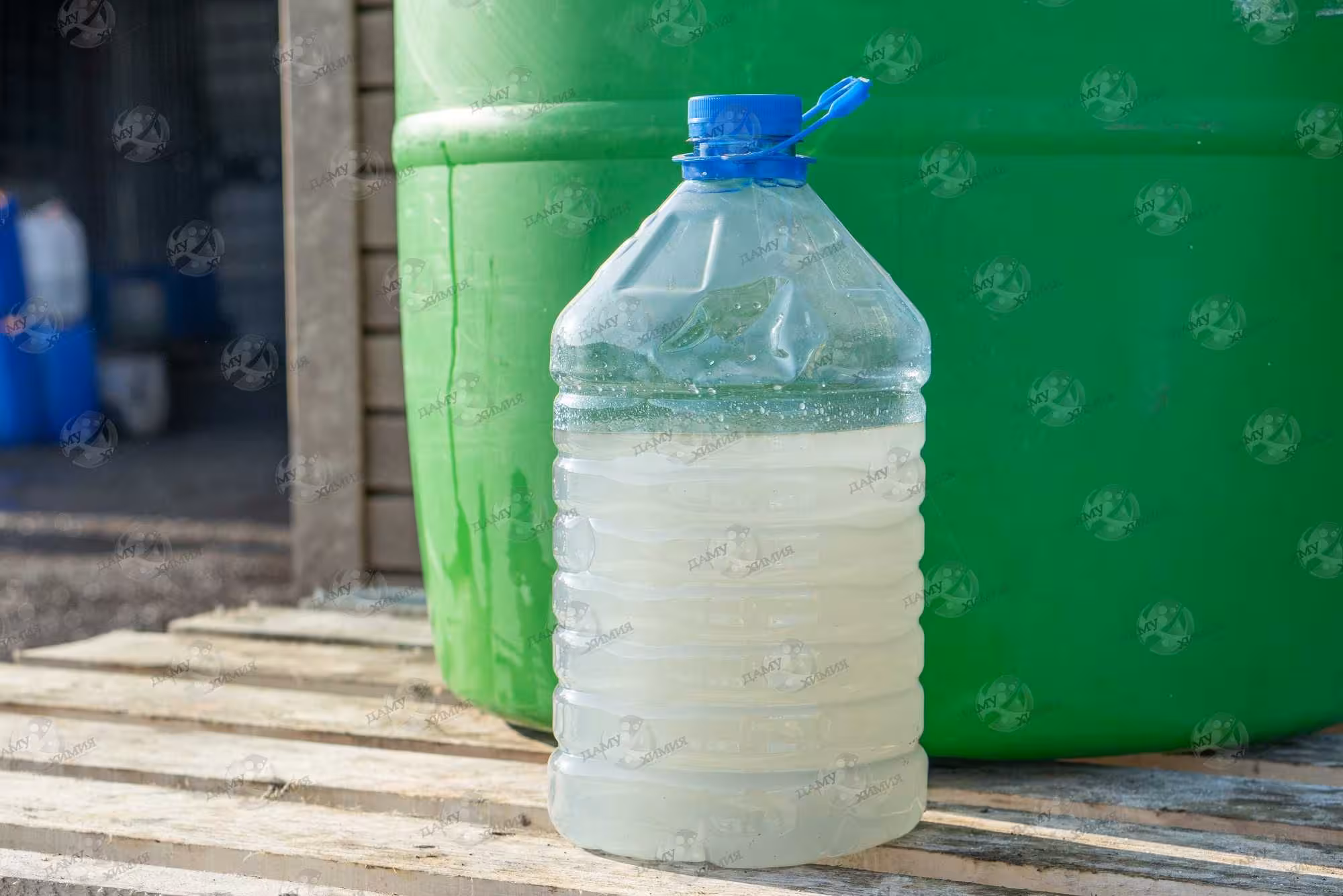 Жидкое стекло натриевое (3 / 5)