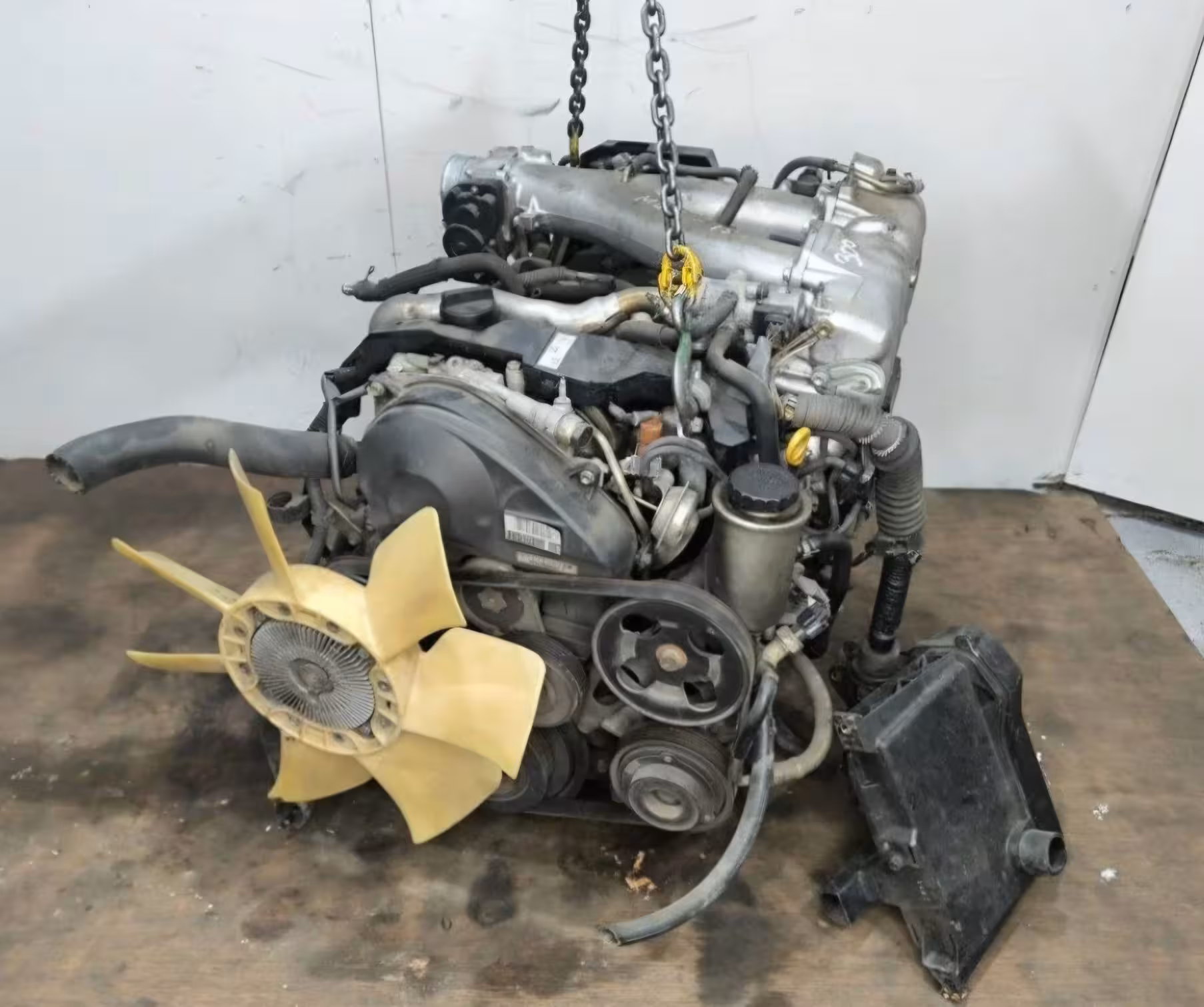 Двигатель 2.5 1JZ-FSE Toyota Mark 2 110 кузов из Японии! (1 / 4)