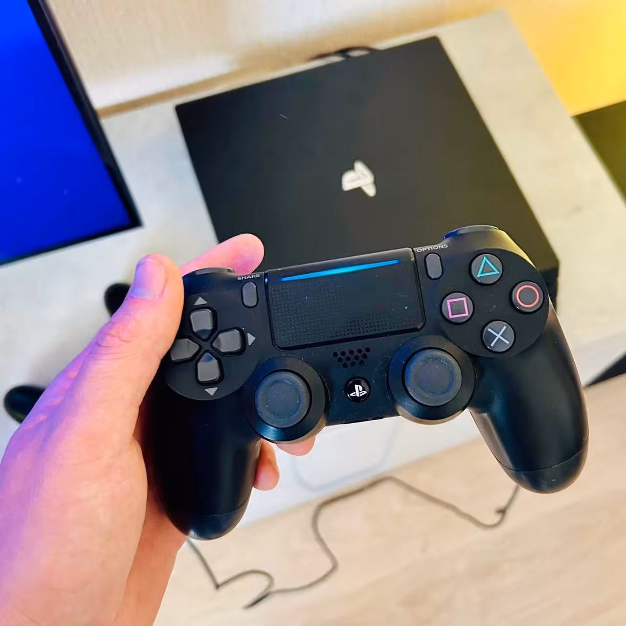 SONY PlayStation 4 PRO 1Tb \ магазин GAMEtop \ KASPI 0-0-12 (1 / 6)