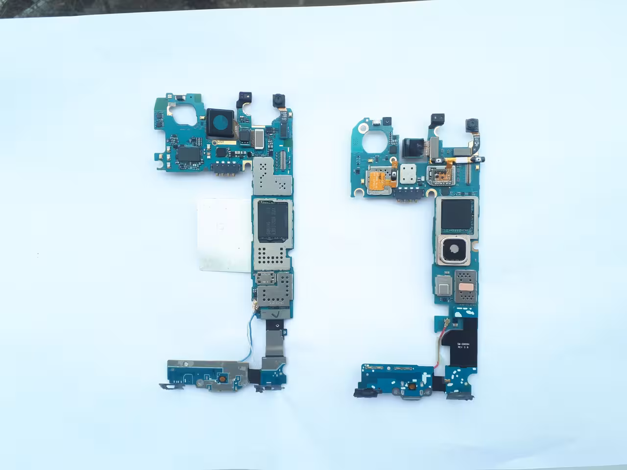 Samsung S5 SM-G900F Плата (1 / 2)