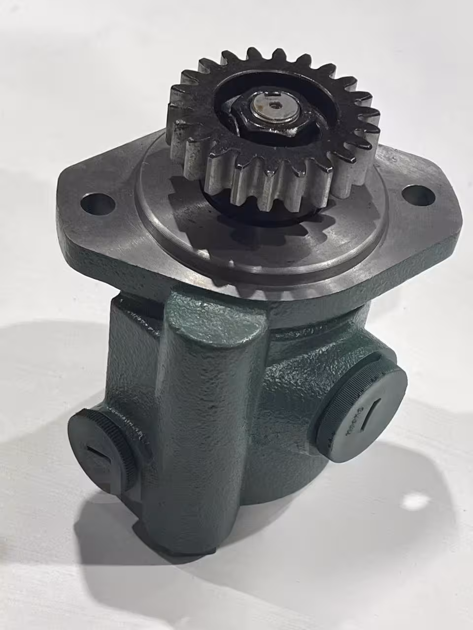 Насос ГУР в сборе FAW 3407020-M62-01907 (1 / 2)