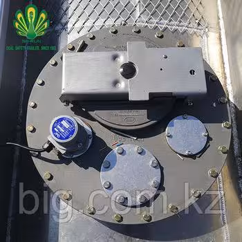 Полуприцеп бензовоз SHENGRUN 40 куб (4 / 4)