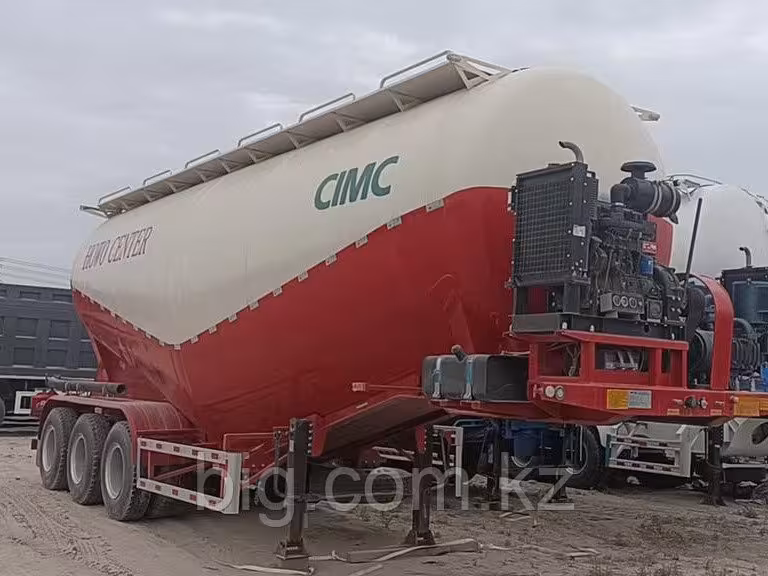 Полуприцеп Цементовоз CIMC 45куб (1 / 3)